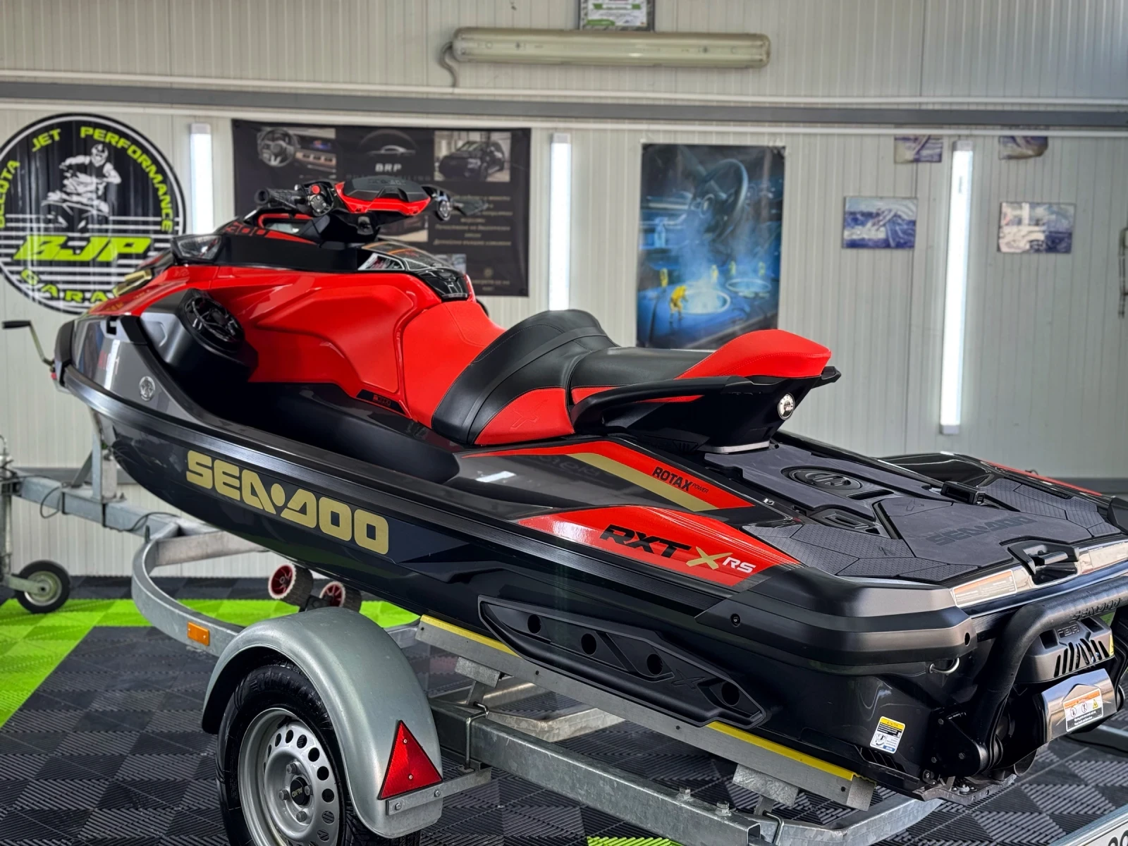 Джет Bombardier Sea Doo RXT-X 300 - изображение 4
