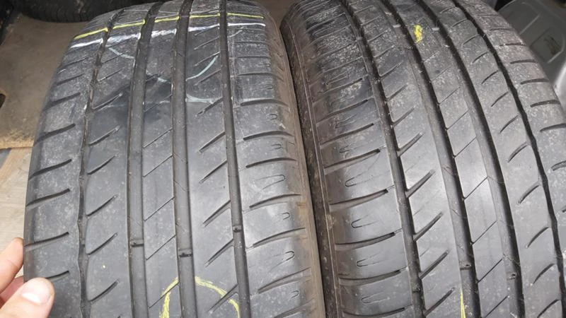 Гуми Летни 215/50R17, снимка 2 - Гуми и джанти - 29274132