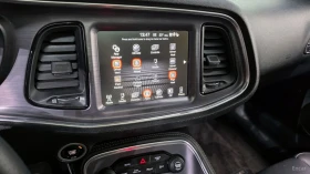 Dodge Challenger 5.7* КОЖА* ОБДУХВ* ПАНО, снимка 12