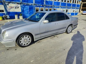 Mercedes-Benz E 270, снимка 3