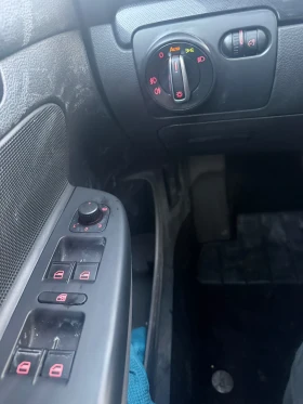 VW Golf - 4800 € / 9387.98 лв. - 94018473 9