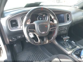 Dodge Charger 6.4 SRT * RUN&DRIVE * СЕРВИЗНА ИСТОРИЯ *  - 24999 € / 48893.79 лв. - 41067856 9