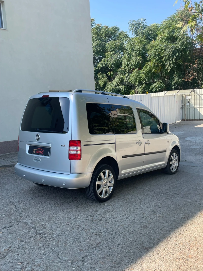 VW Caddy TDI/Automat/подгрев/нави/камера/ФУЛЛ!!!, снимка 5 - Автомобили и джипове - 46937854