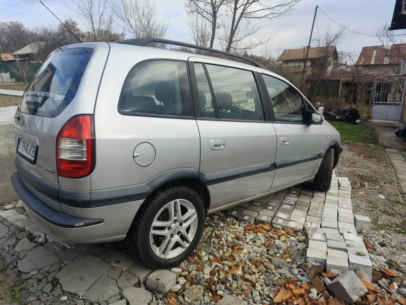 Opel Zafira Дизел, снимка 2 - Автомобили и джипове - 48355396