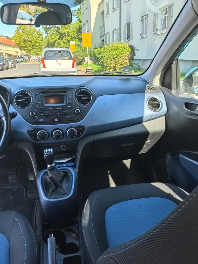 Hyundai I10, снимка 6 - Автомобили и джипове - 52737428