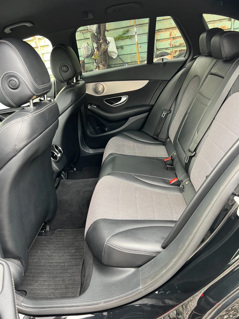 Mercedes-Benz C 220 CDI AVANTGARDE FULL LED ДОБРО СЪСТОЯНИЕ, снимка 15 - Автомобили и джипове - 52382152