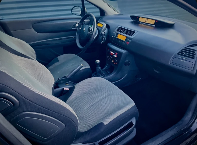 Citroen C4 1.6 HDI, снимка 14 - Автомобили и джипове - 52435636