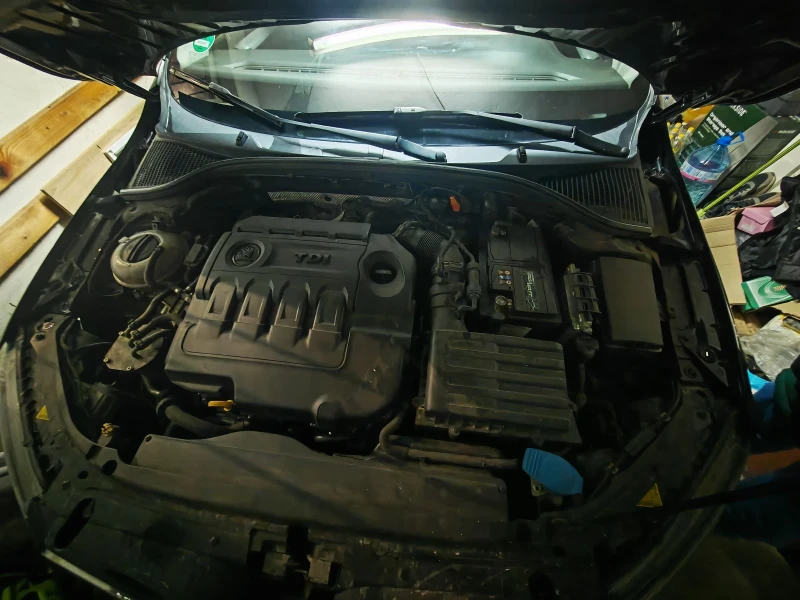 Skoda Octavia 2.0 TDI 150k, снимка 10 - Автомобили и джипове - 52547436