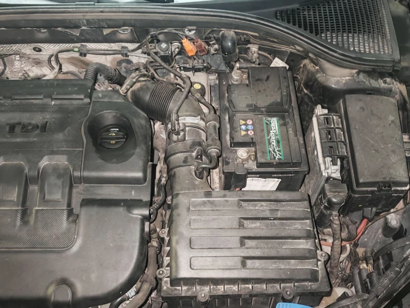 Skoda Octavia 2.0 TDI 150k, снимка 12 - Автомобили и джипове - 52547436