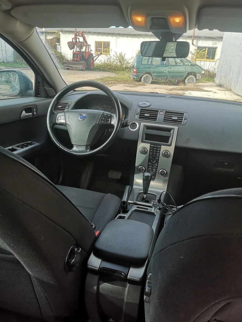 Volvo V50 2.0D, снимка 5 - Автомобили и джипове - 52611845