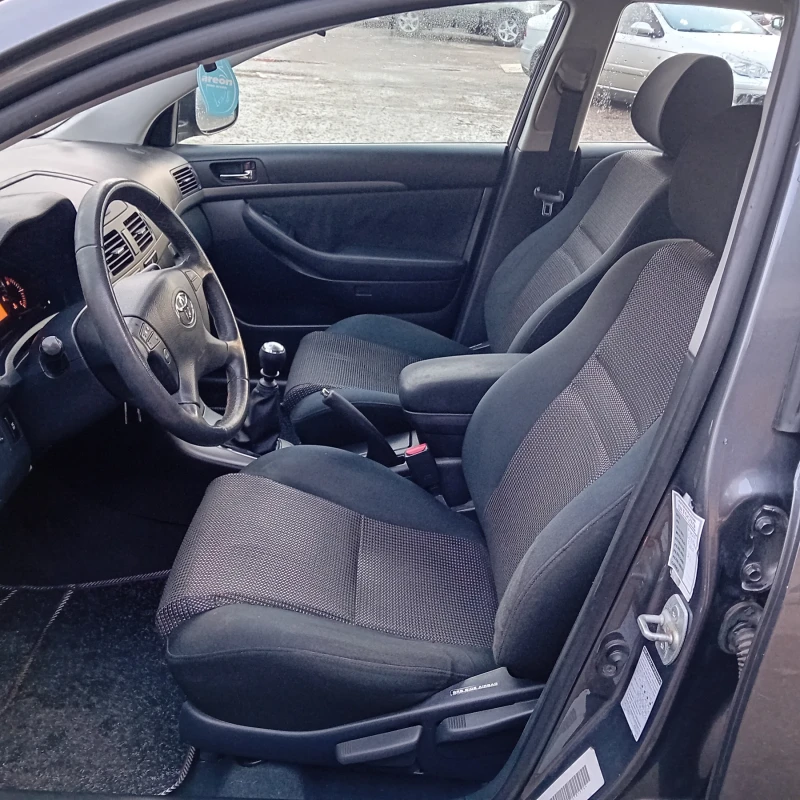 Toyota Avensis 2.2 d4d 150k face, снимка 11 - Автомобили и джипове - 53066409