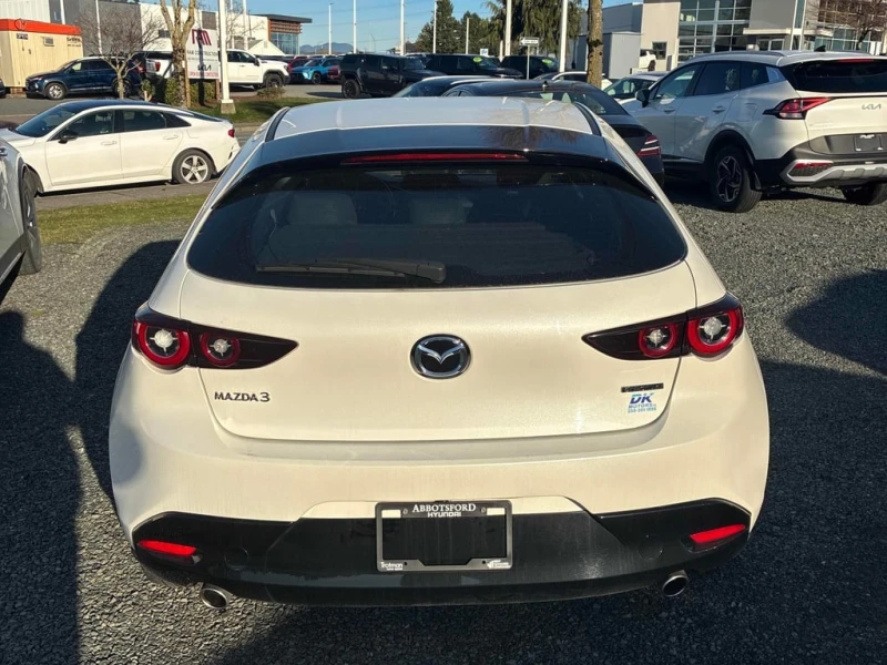 Mazda 3 Sport* GS * CARFAX * БЕЗ ПЪРВОНАЧАЛНА ВНОСКА, снимка 4 - Автомобили и джипове - 53207022