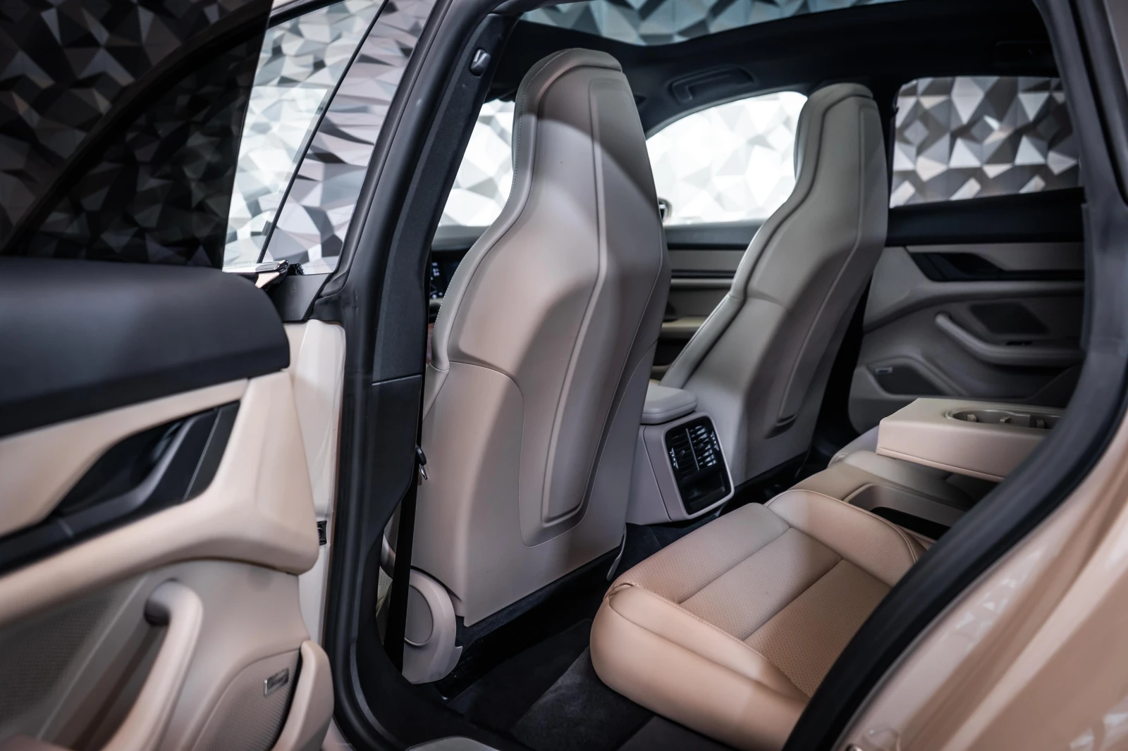 Porsche Taycan 4s* Pano* Bose* Airsusp*  | Mobile.bg   15