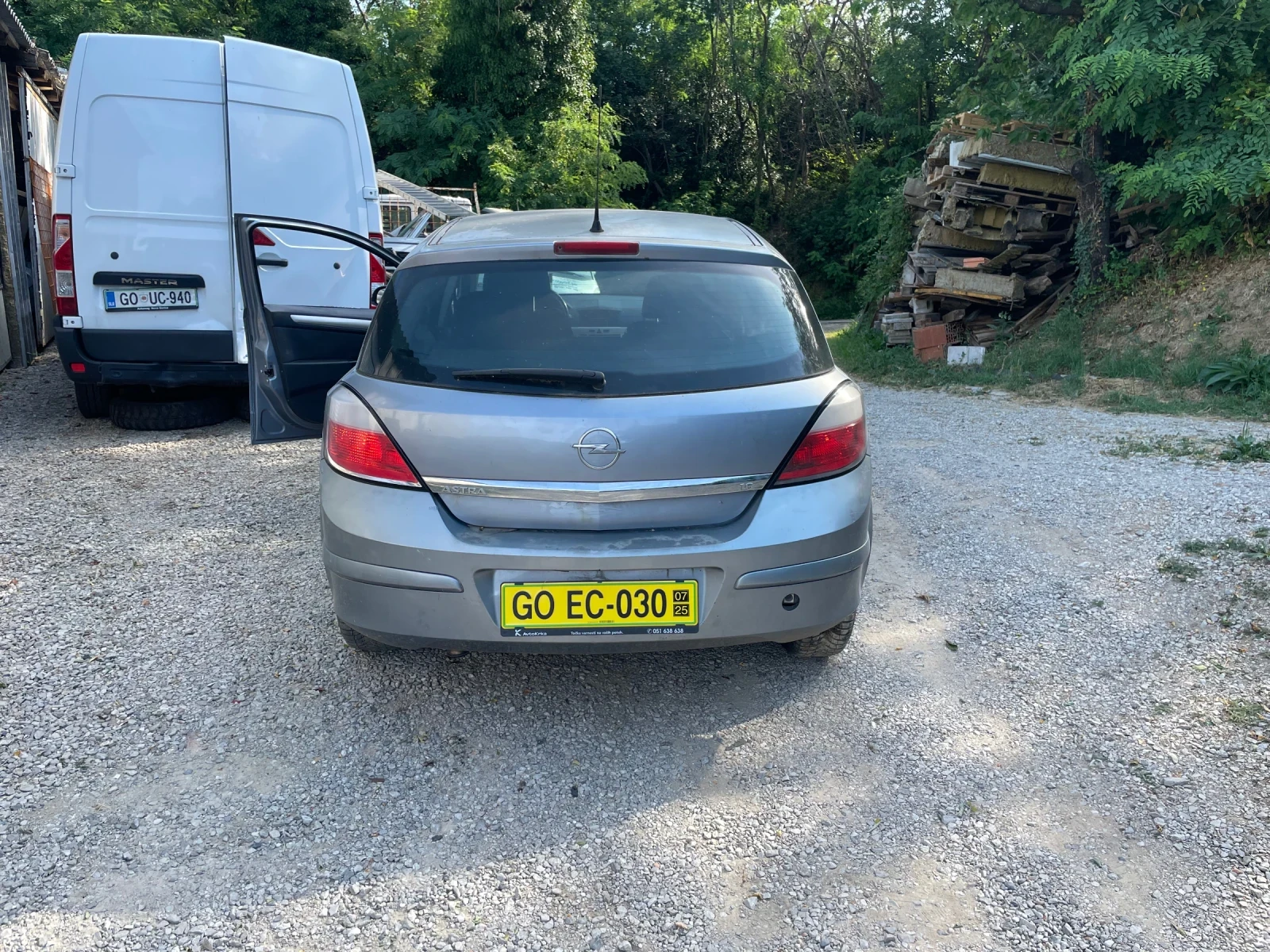 Opel Astra 1.6 ФАБРИЧНА ГАЗ!!! - изображение 4