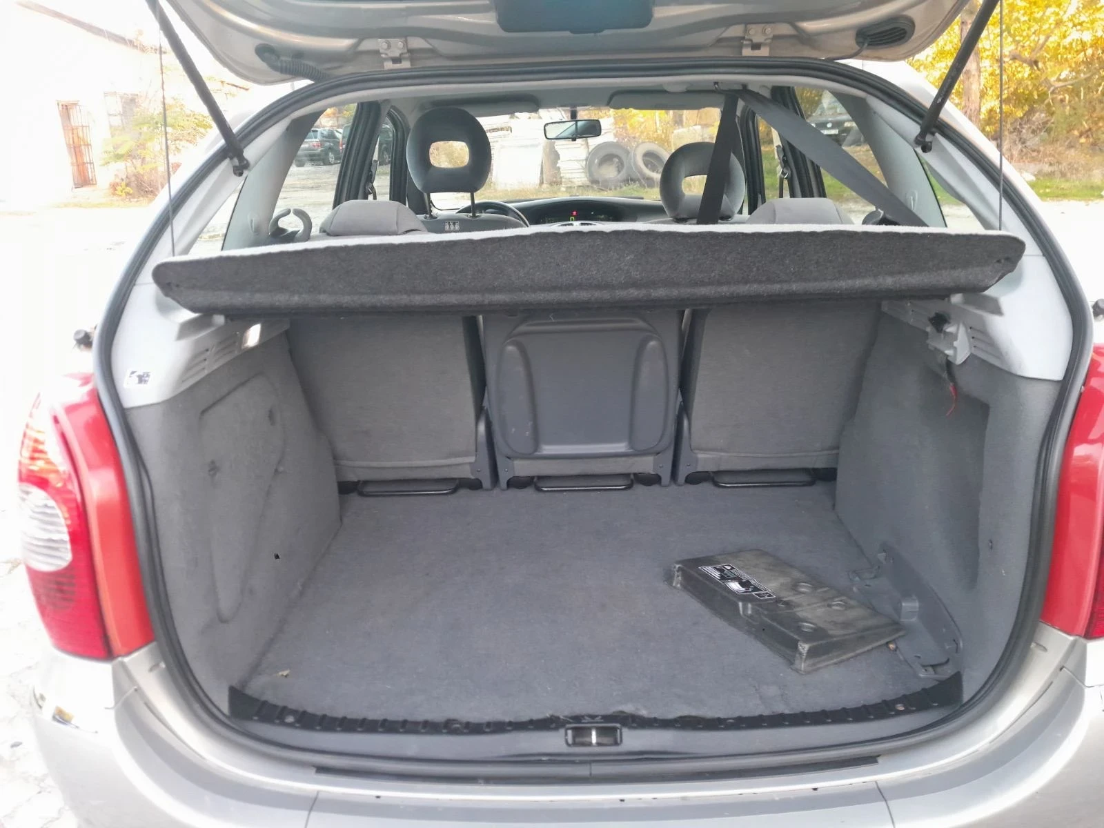 Citroen Xsara picasso 1.6 - изображение 5