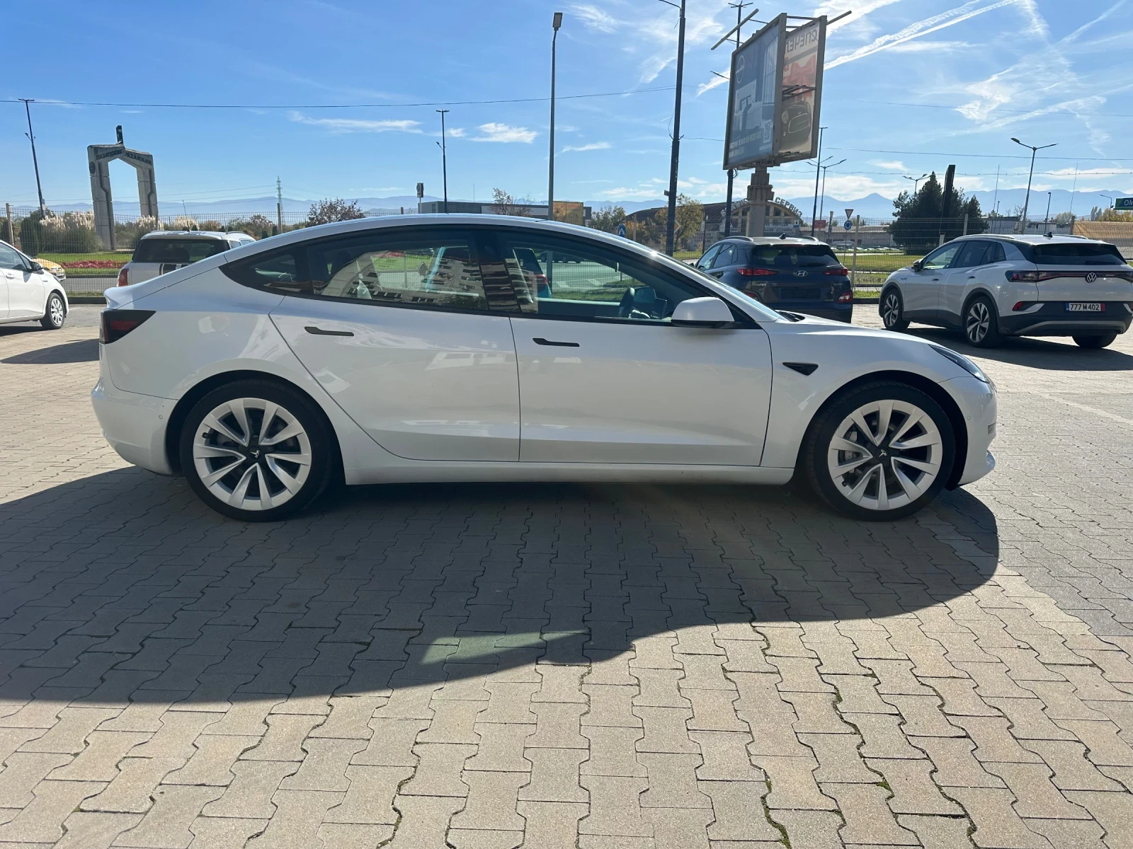Tesla Model 3 Long range 82 kWh /Facelift/Термопомпа - изображение 3