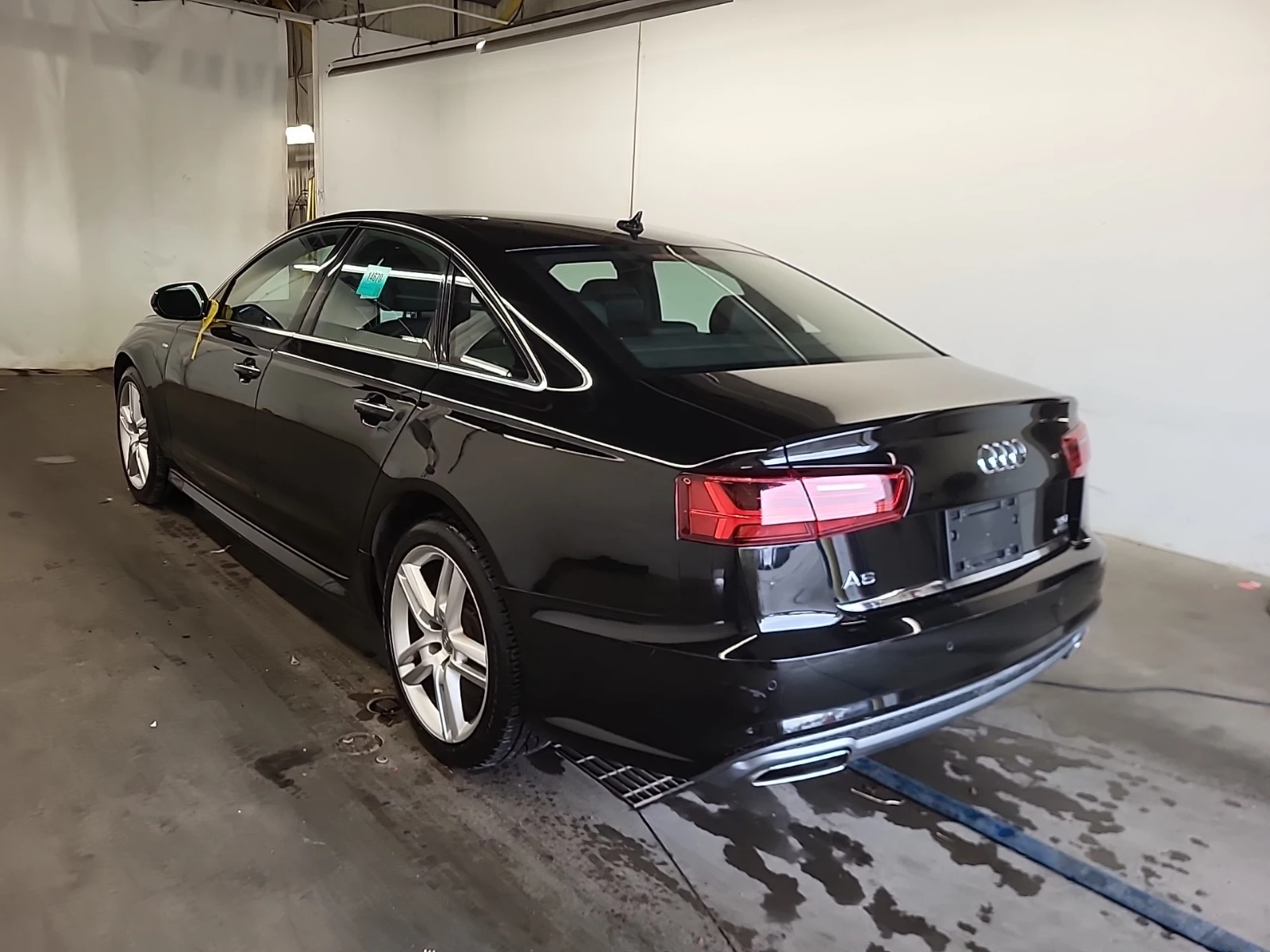 Audi A6 3.0 TDI * CARFAX * АвтоКредит * Цена до България*  - изображение 4