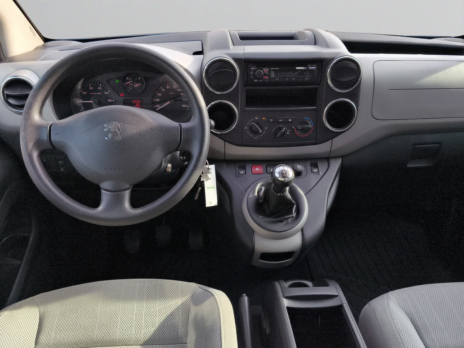 Peugeot Partner B9 VP2 MPV 1.6HDI/90 // 0909204 - изображение 9