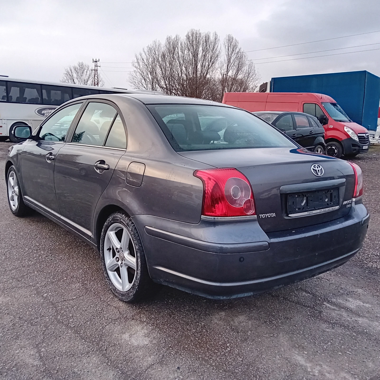 Toyota Avensis 2.2 d4d 150k face - изображение 4