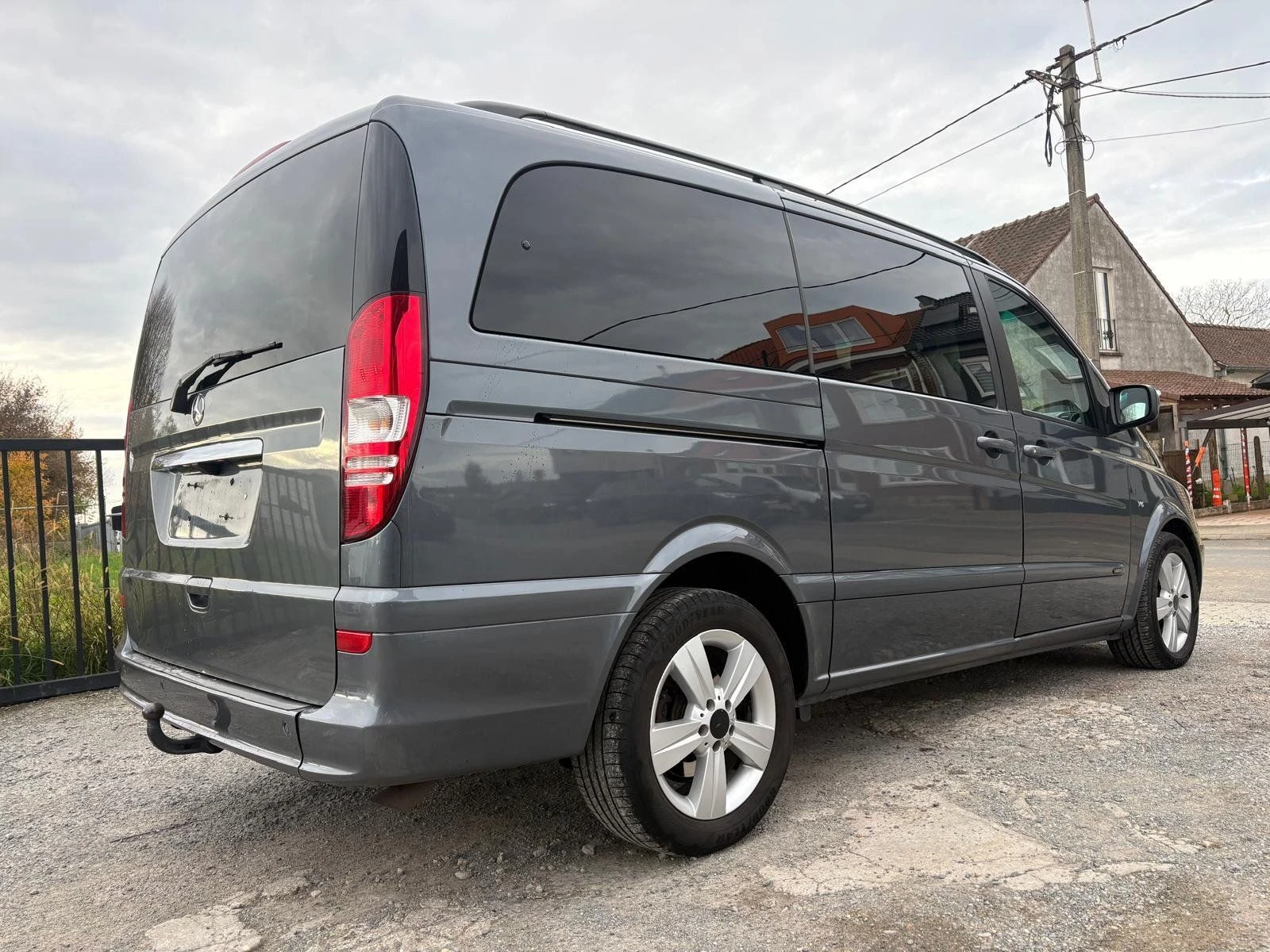 Mercedes-Benz Viano, снимка 3 - Автомобили и джипове - 53924542