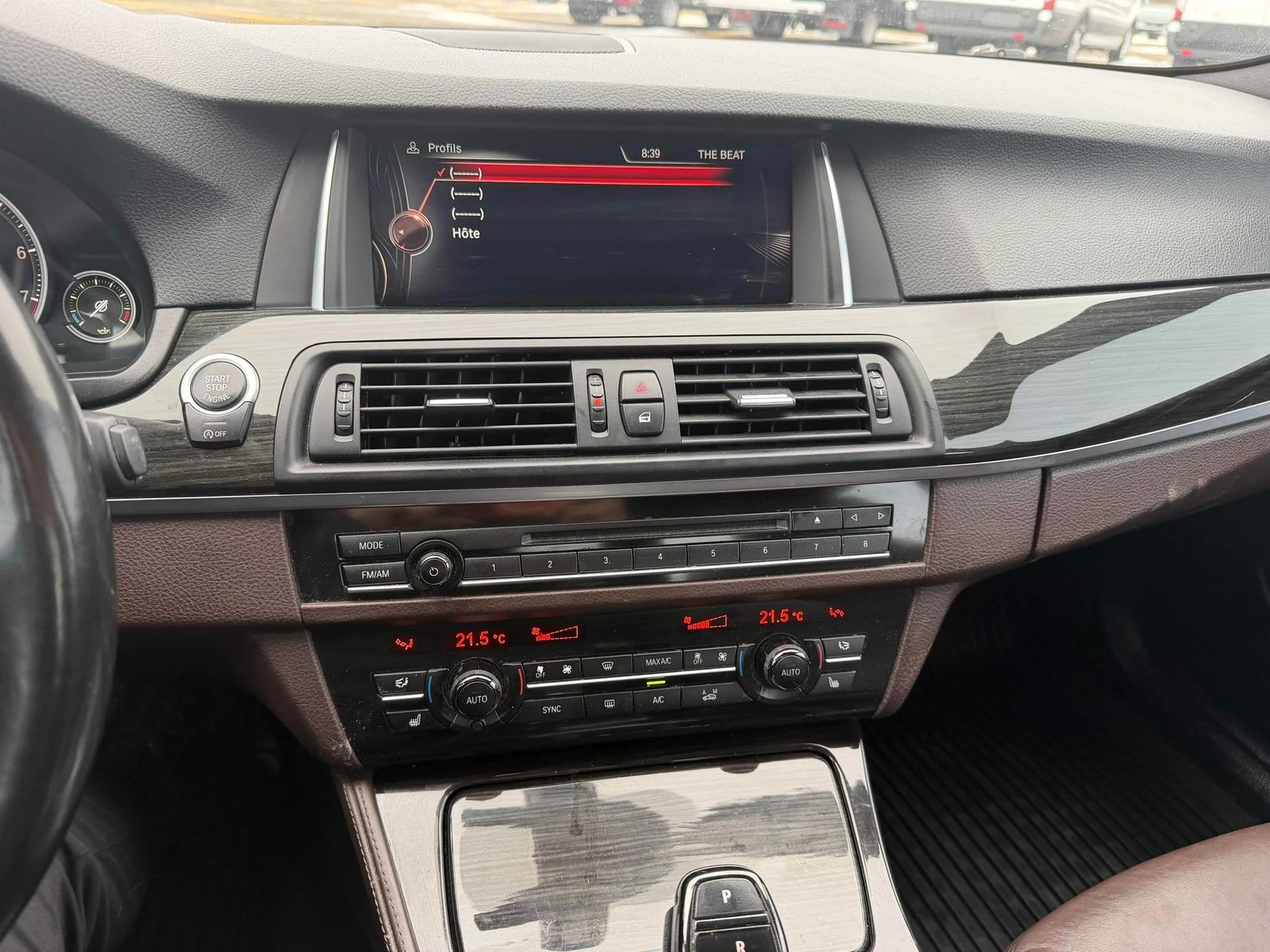 BMW 535 i xDrive С РЕГИСТРАЦИЯ & АВТО КРЕДИТ , снимка 7 - Автомобили и джипове - 54039375