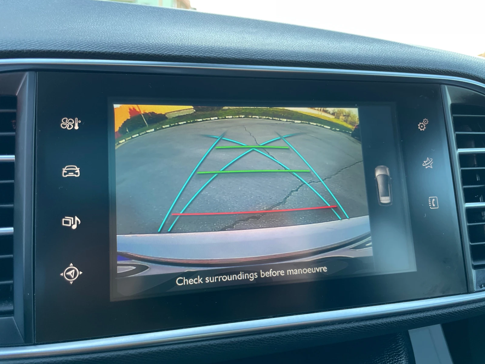 Peugeot 308 1.6HDI* 120* 2017г, снимка 16 - Автомобили и джипове - 54101834