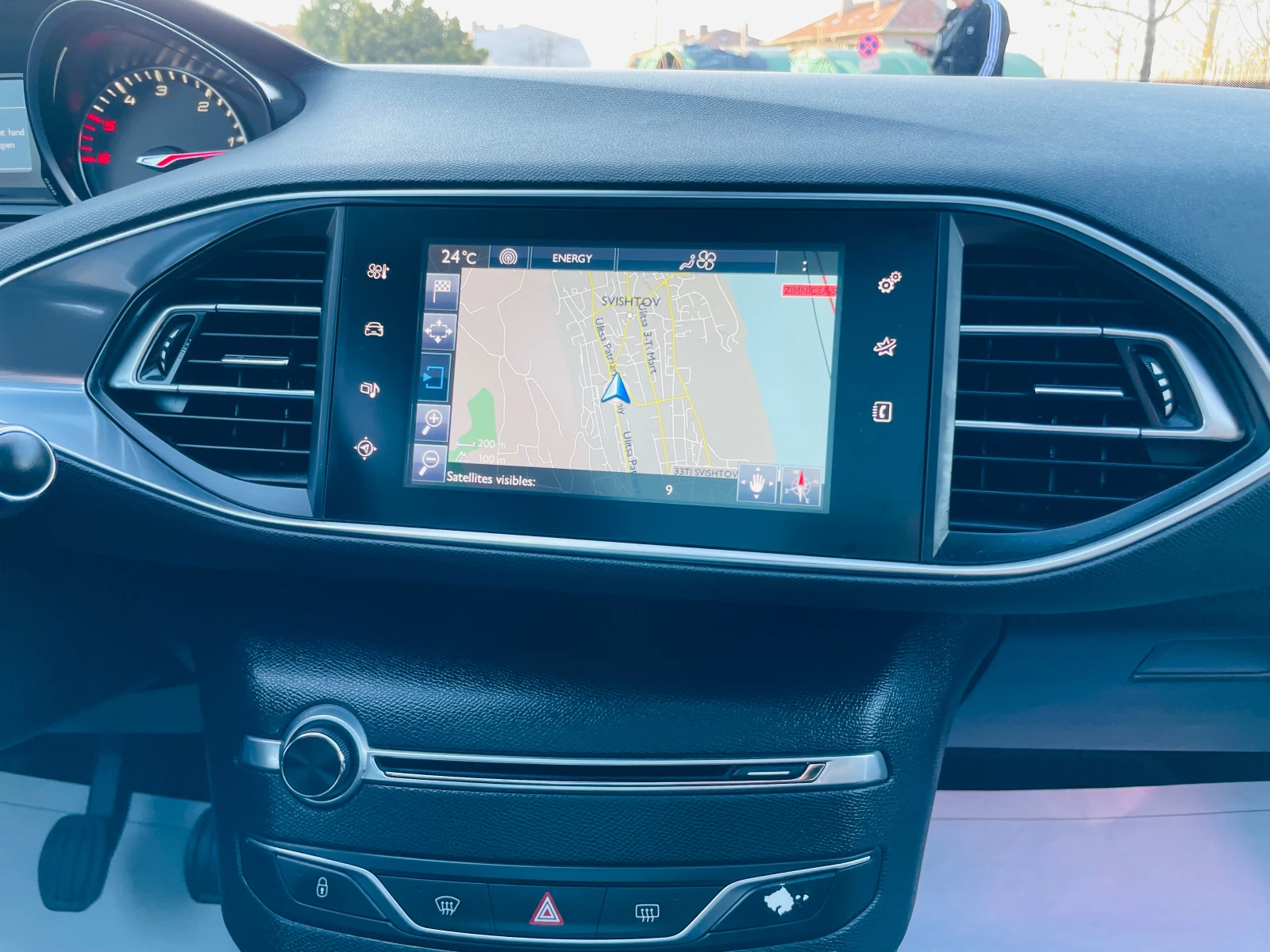 Peugeot 308 1.6HDI* 120* 2017г, снимка 15 - Автомобили и джипове - 54101834