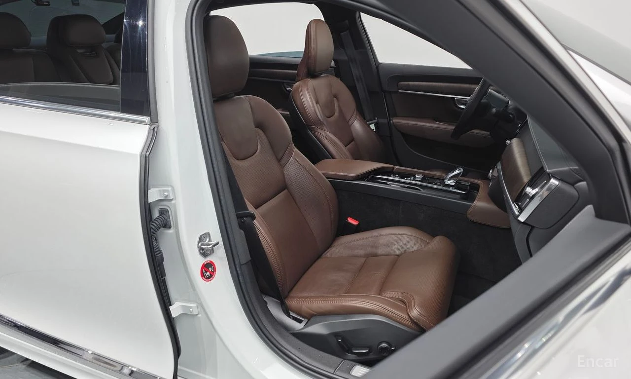 Volvo S90 AWD* INSCRIPTION* BOWERS&WILKINS* FULL* , снимка 14 - Автомобили и джипове - 54365659