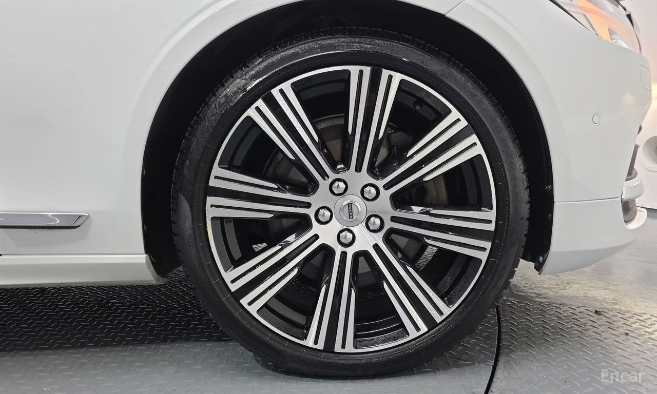 Volvo S90 AWD* INSCRIPTION* BOWERS&WILKINS* FULL* , снимка 5 - Автомобили и джипове - 54365659