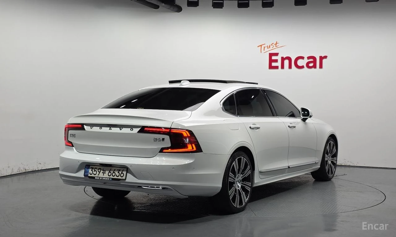 Volvo S90 AWD* INSCRIPTION* BOWERS&WILKINS* FULL* , снимка 3 - Автомобили и джипове - 54365659