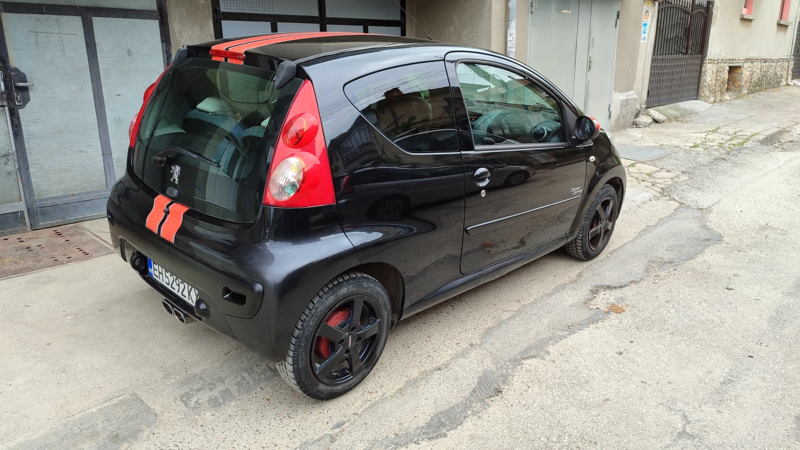 Peugeot 107, снимка 6 - Автомобили и джипове - 54371961