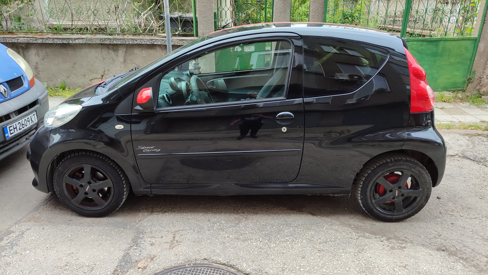 Peugeot 107, снимка 16 - Автомобили и джипове - 54371961