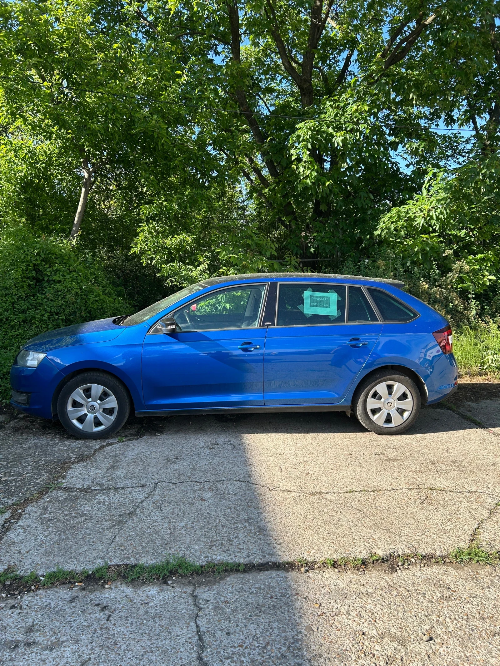 Skoda Rapid 1, 6 ТДИ, снимка 4 - Автомобили и джипове - 54526507