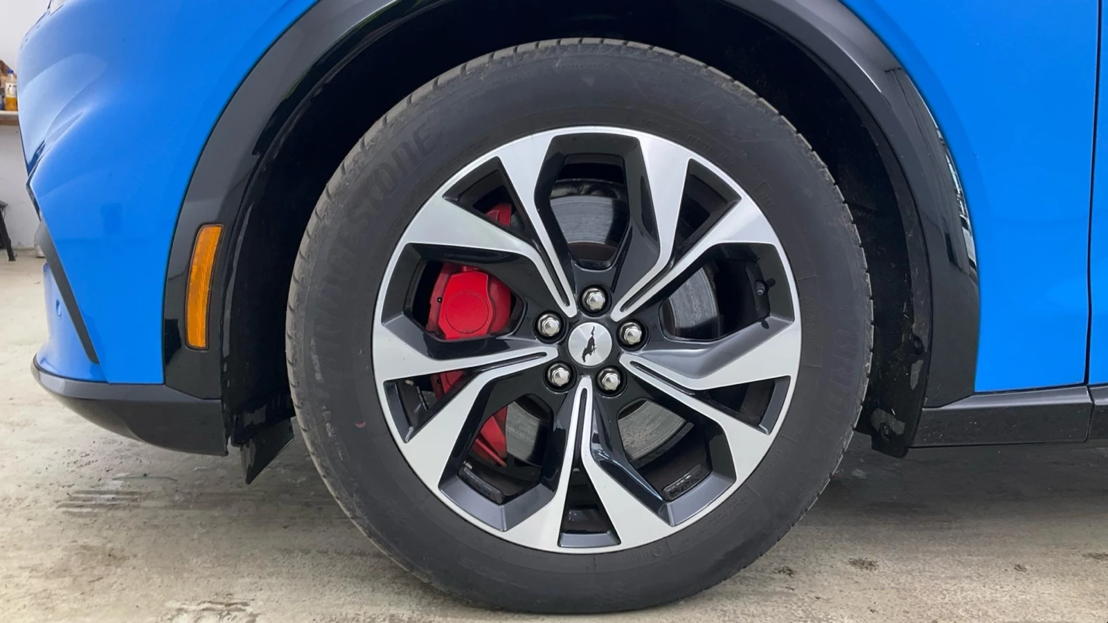 Ford Mustang Mach-E AWD - Electric , снимка 14 - Автомобили и джипове - 54564588