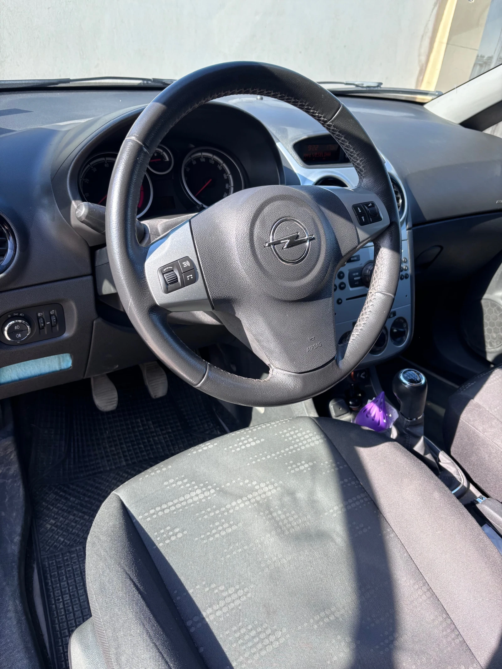 Opel Corsa Corsa, снимка 8 - Автомобили и джипове - 54606939
