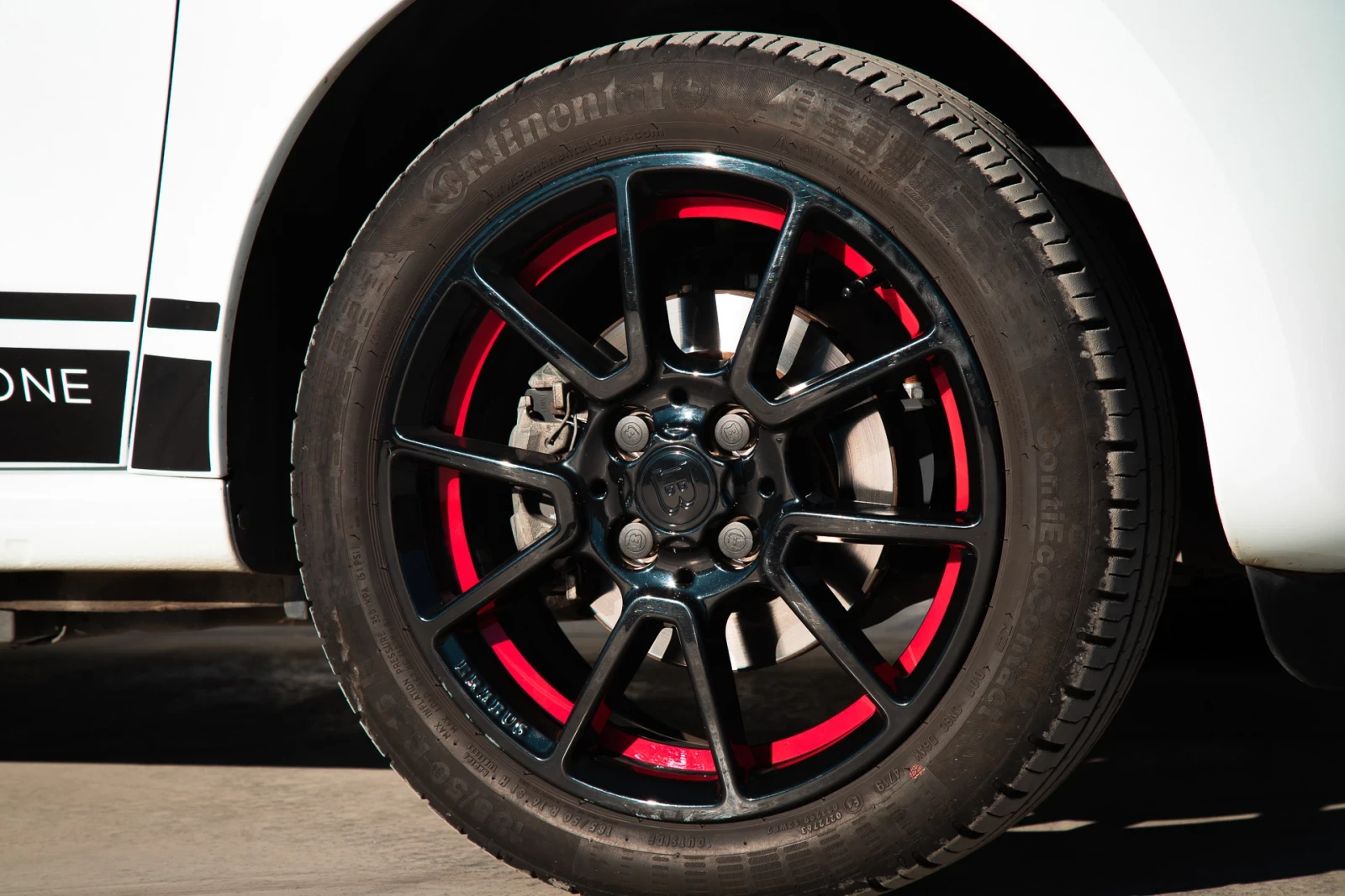 Smart Forfour Brabus Edition one, снимка 3 - Автомобили и джипове - 54668582