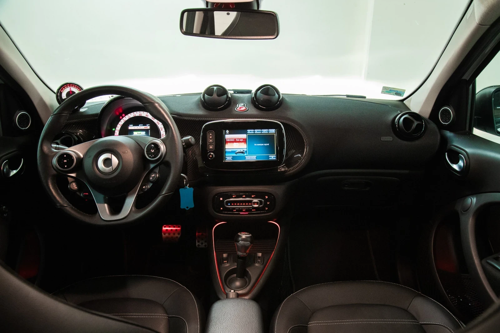 Smart Forfour Brabus Edition one, снимка 13 - Автомобили и джипове - 54668582