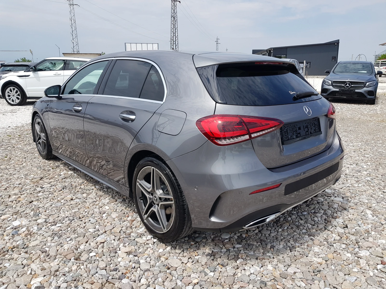 Mercedes-Benz A 180 D AMG EDITION/ДИСТРОНИК/ПОДГРЕВ/КЕЙ ЛЕС /05/2019г., снимка 7 - Автомобили и джипове - 55130807