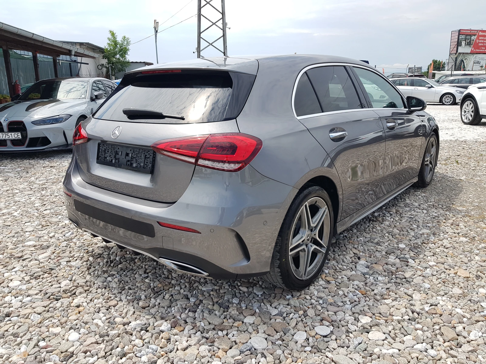 Mercedes-Benz A 180 D AMG EDITION/ДИСТРОНИК/ПОДГРЕВ/КЕЙ ЛЕС /05/2019г., снимка 5 - Автомобили и джипове - 55130807