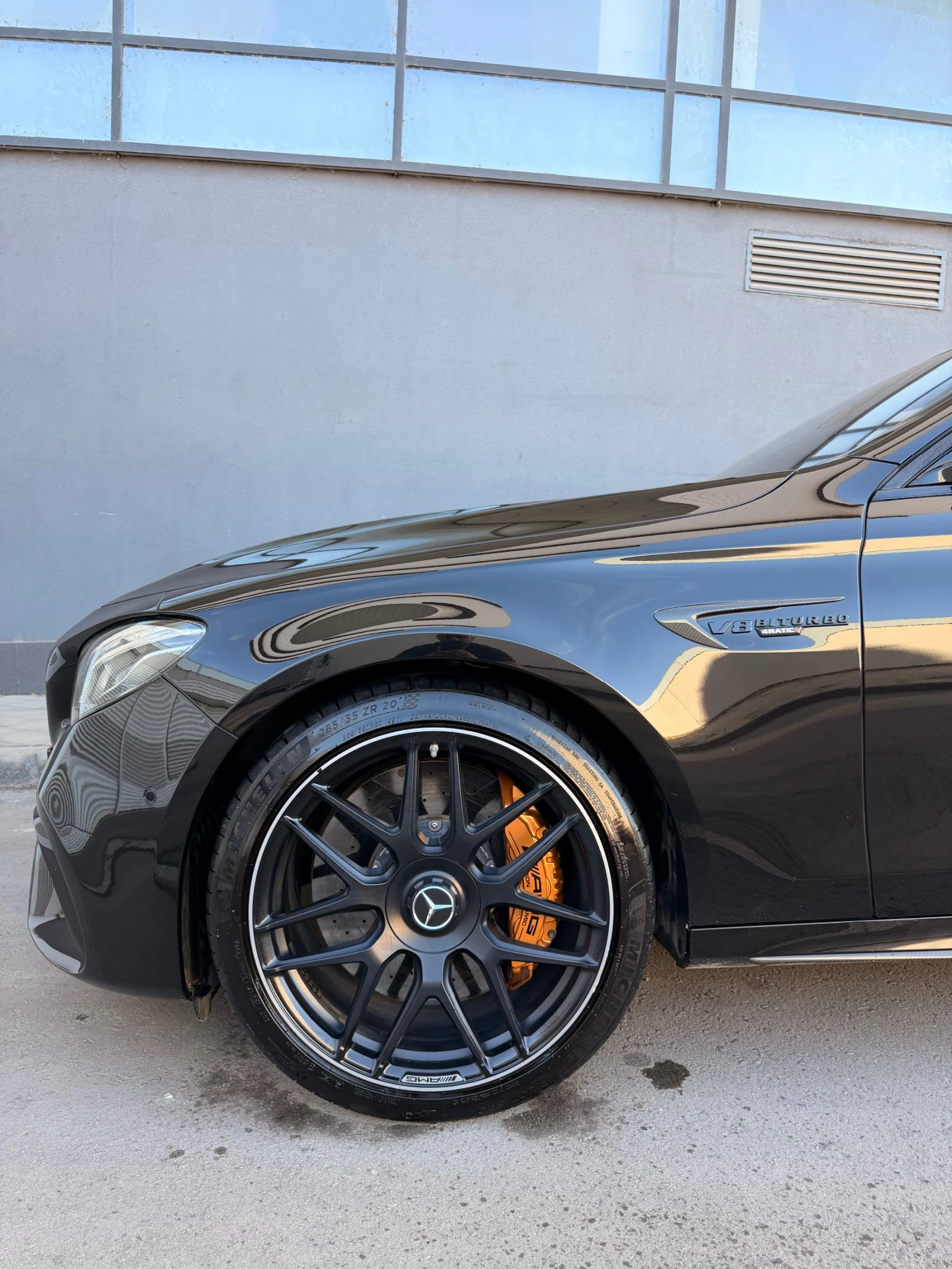 Mercedes-Benz E 63 AMG S Carbon Ceramics / 3D Burm/ Buckets, снимка 3 - Автомобили и джипове - 55385725
