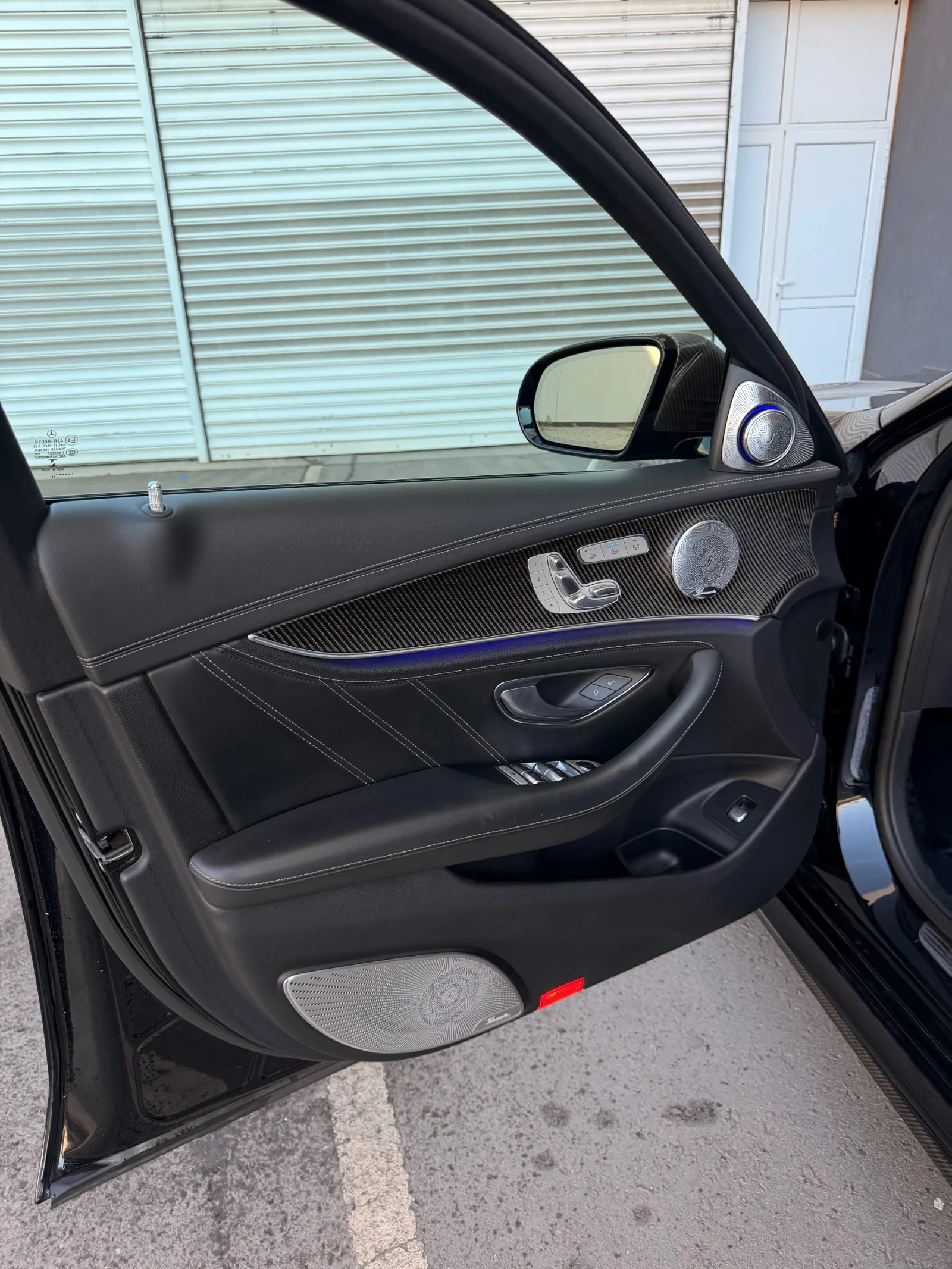 Mercedes-Benz E 63 AMG S Carbon Ceramics / 3D Burm/ Buckets, снимка 7 - Автомобили и джипове - 55385725