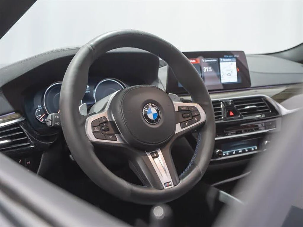 BMW 540 M PKG/HUD/HK/360 CAMERA/, снимка 7 - Автомобили и джипове - 55526347