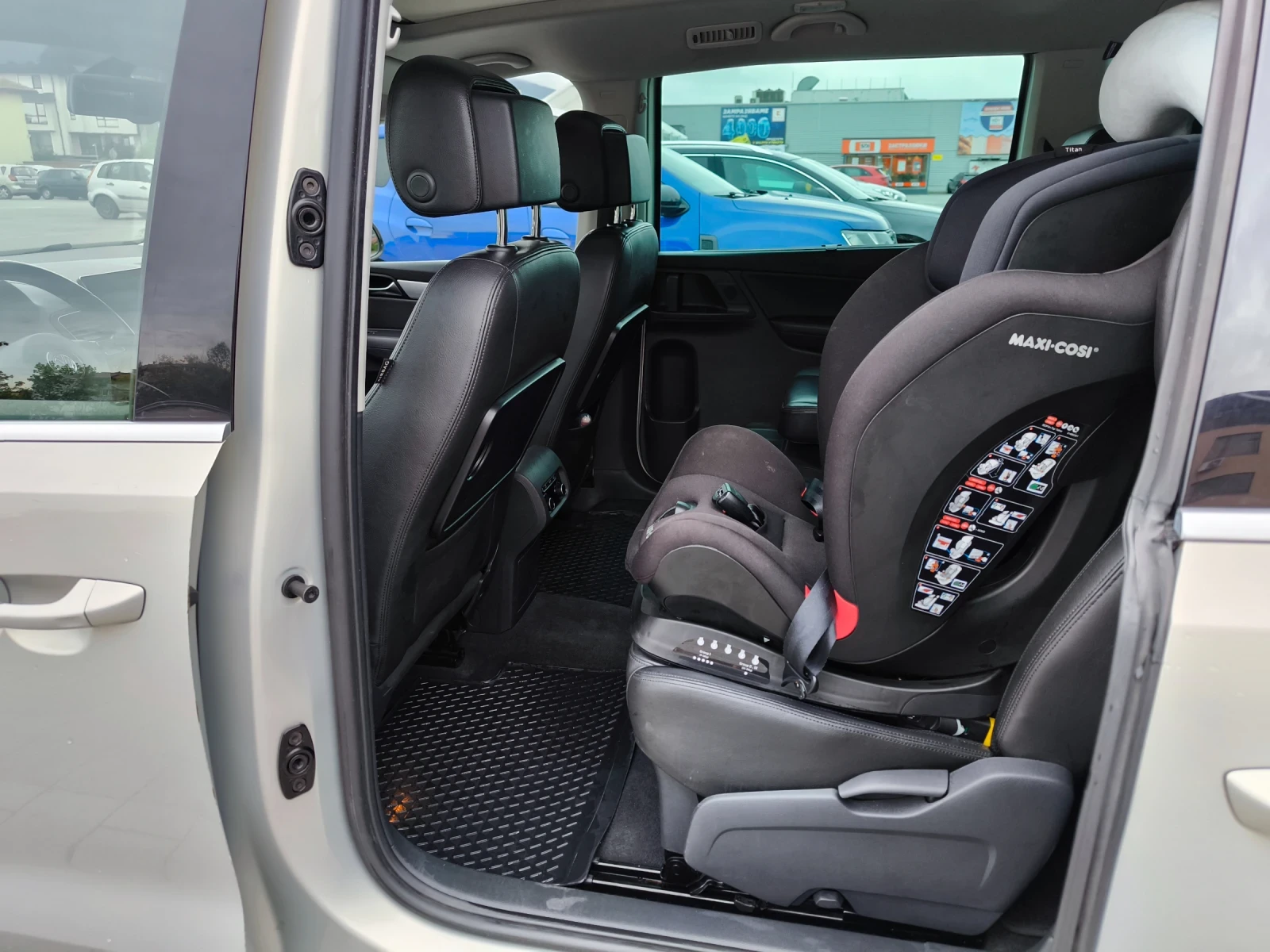 VW Sharan VW SHARAN 4 MOTION, снимка 11 - Автомобили и джипове - 56081415