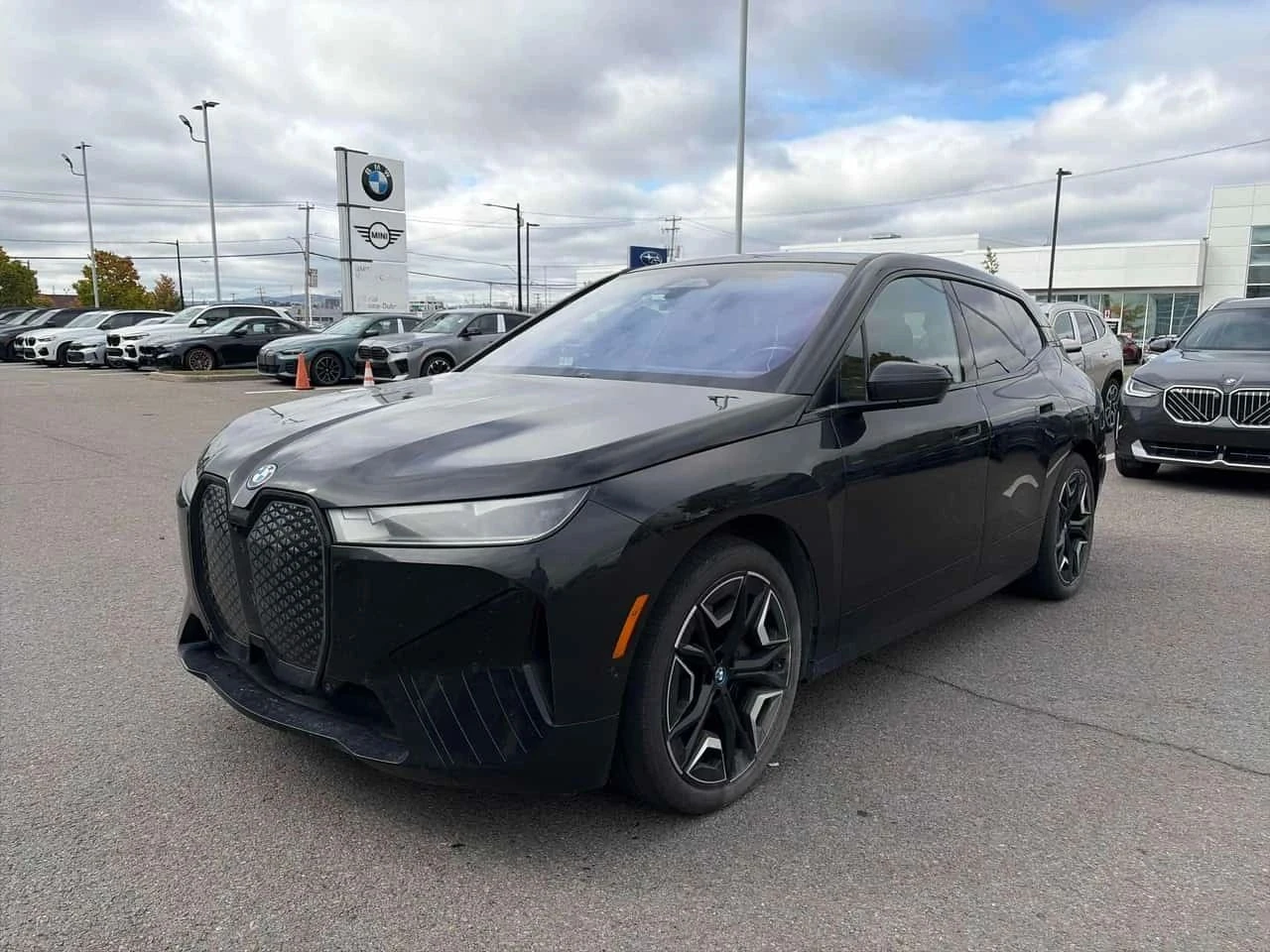 BMW iX