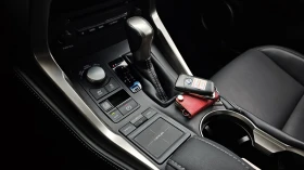 Lexus NX 300h* ЛЮК* ПОДГРЕВ ВОЛАН* КРАЙНА ЦЕНА, снимка 9