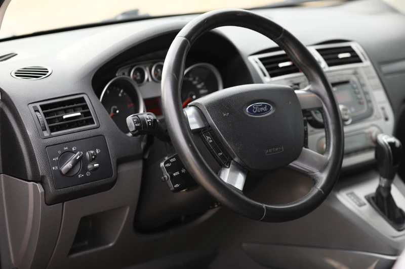 Ford Kuga KUGA 4X4, снимка 13 - Автомобили и джипове - 52355675