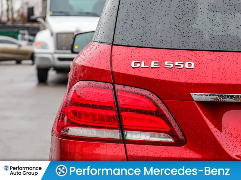 Mercedes-Benz GLE * Suv | 1 Owner | No Reported Accidents * CARFAX *, снимка 11 - Автомобили и джипове - 53024146