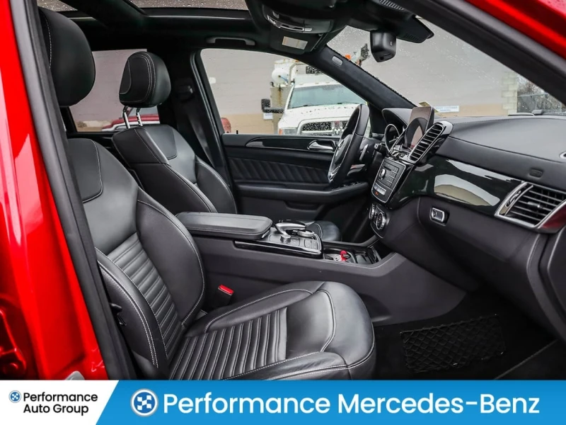 Mercedes-Benz GLE * Suv | 1 Owner | No Reported Accidents * CARFAX *, снимка 15 - Автомобили и джипове - 53024146