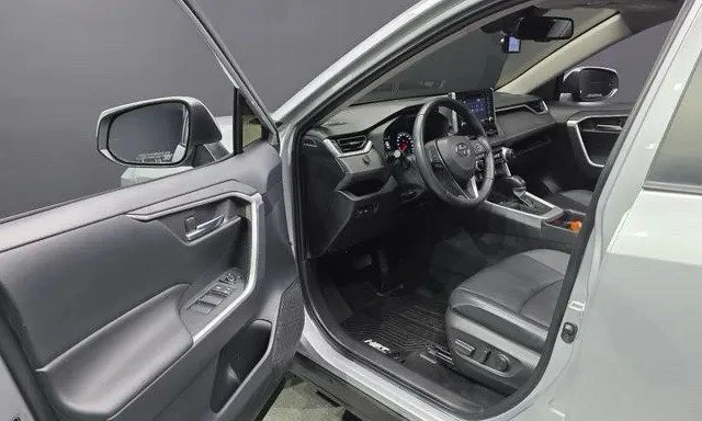 Toyota Rav4 2.5 2WD , снимка 9 - Автомобили и джипове - 53192761