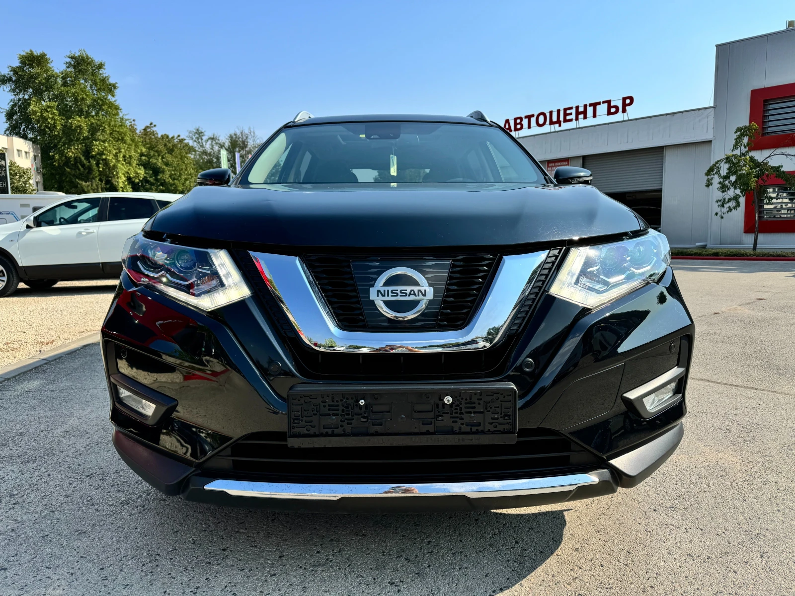 Nissan X-trail 1.6D 131к.с 4х4 6ск. TEKNA FULL 2019г.FACE  - изображение 2